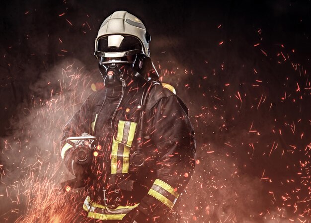 Jak wybrać odpowiednie elementy do systemu alarmowego przeciwpożarowego?